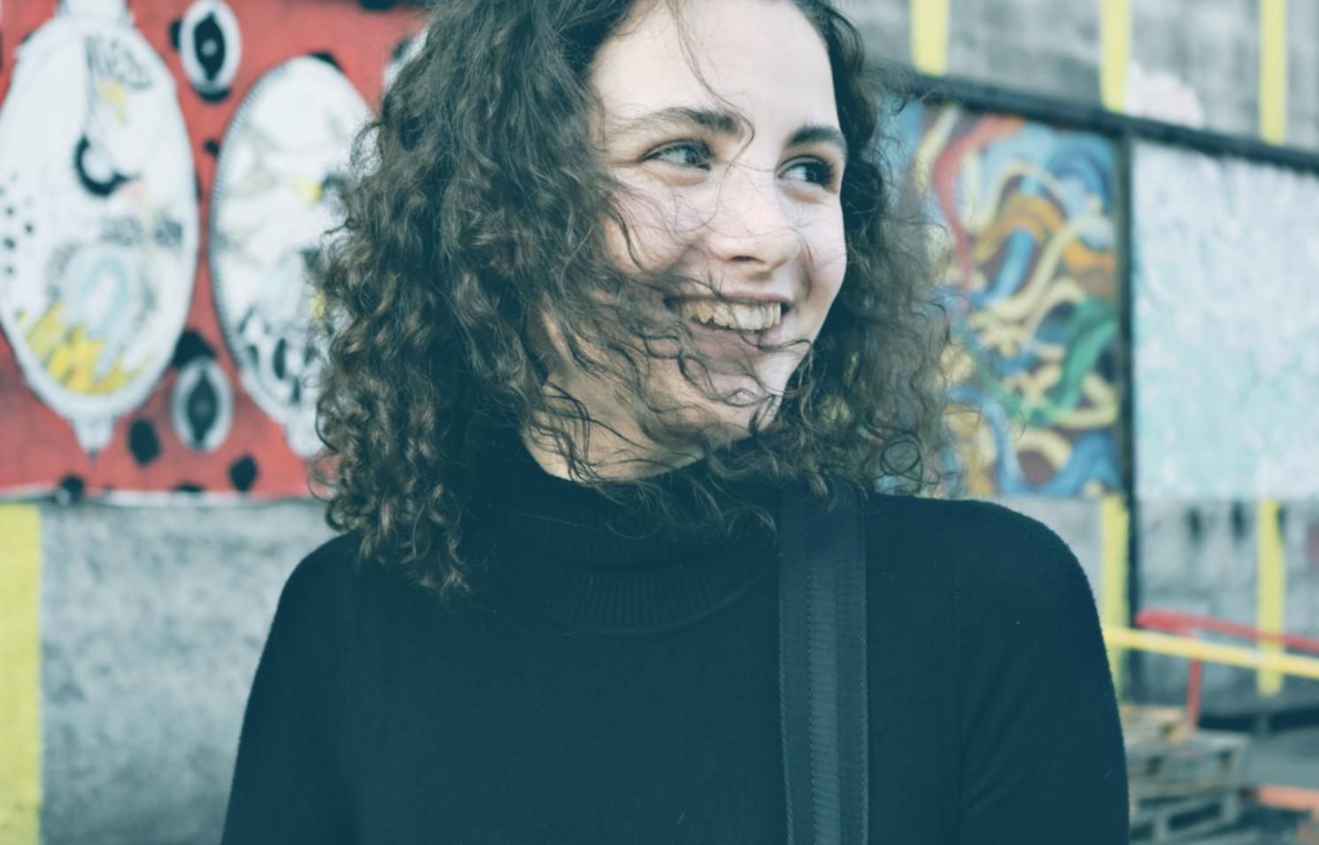 Професійний перукарський інструмент та техніки роботи